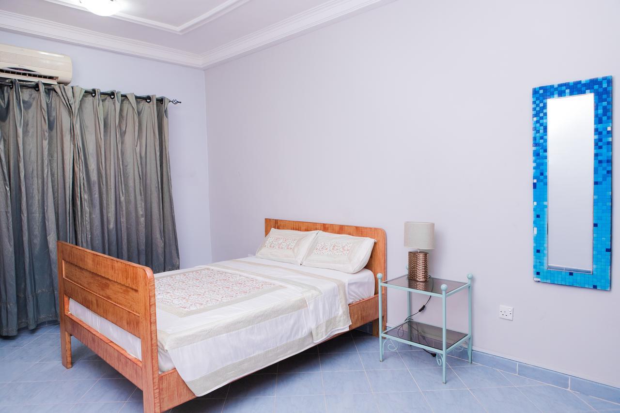 Maxwell Court Apartments Accra Exterior foto