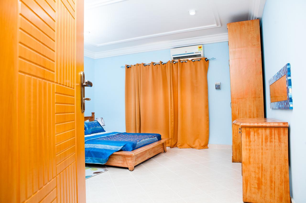 Maxwell Court Apartments Accra Exterior foto