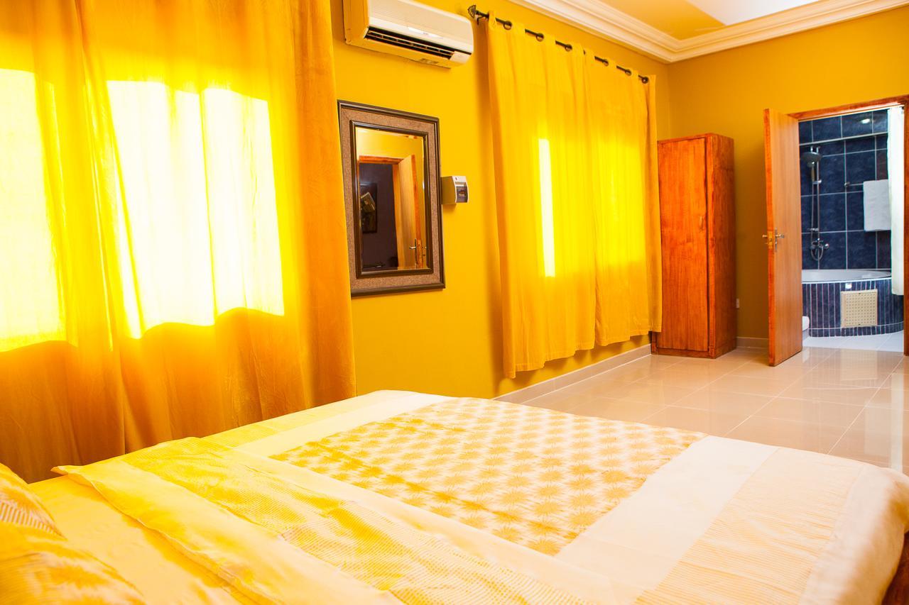 Maxwell Court Apartments Accra Exterior foto