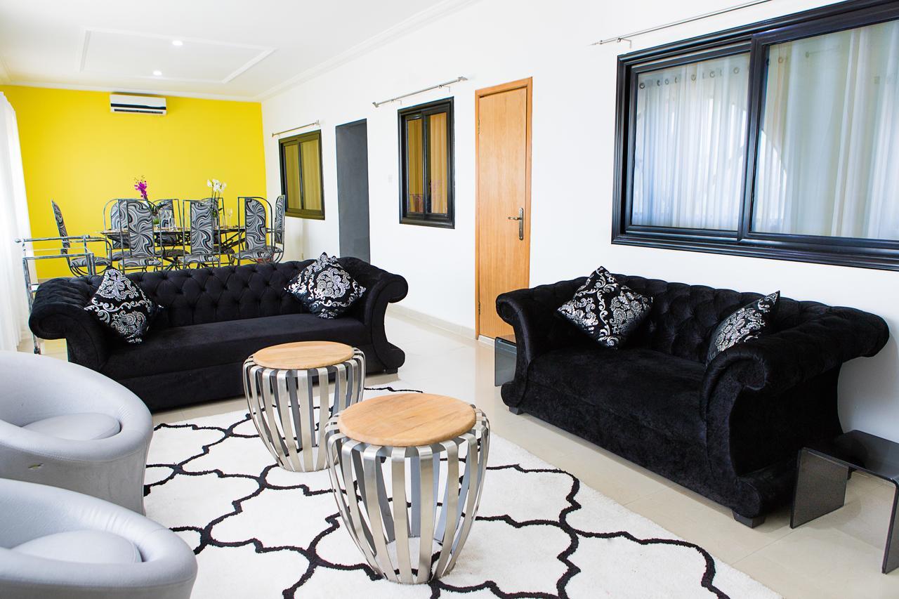Maxwell Court Apartments Accra Exterior foto