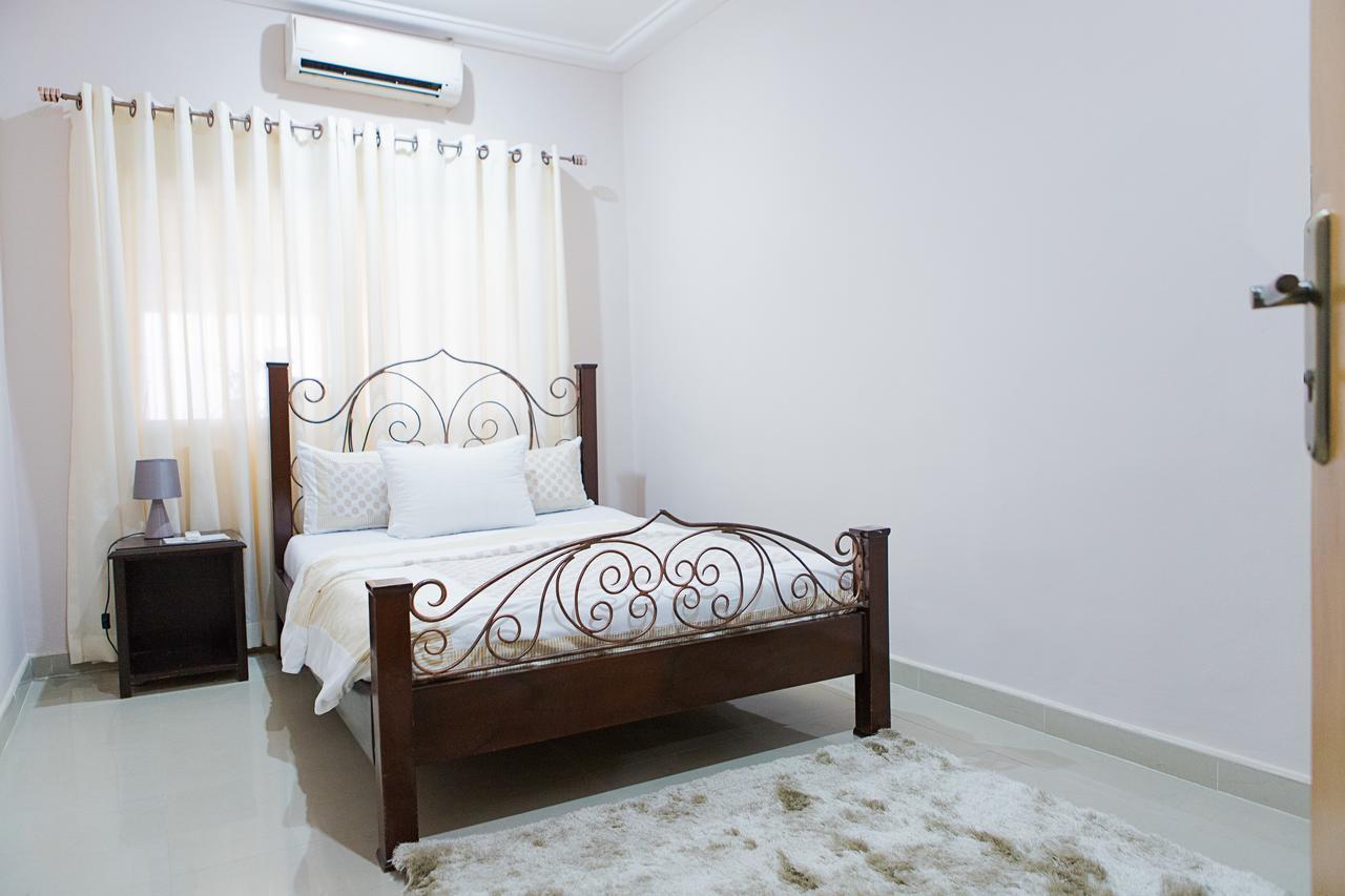 Maxwell Court Apartments Accra Exterior foto