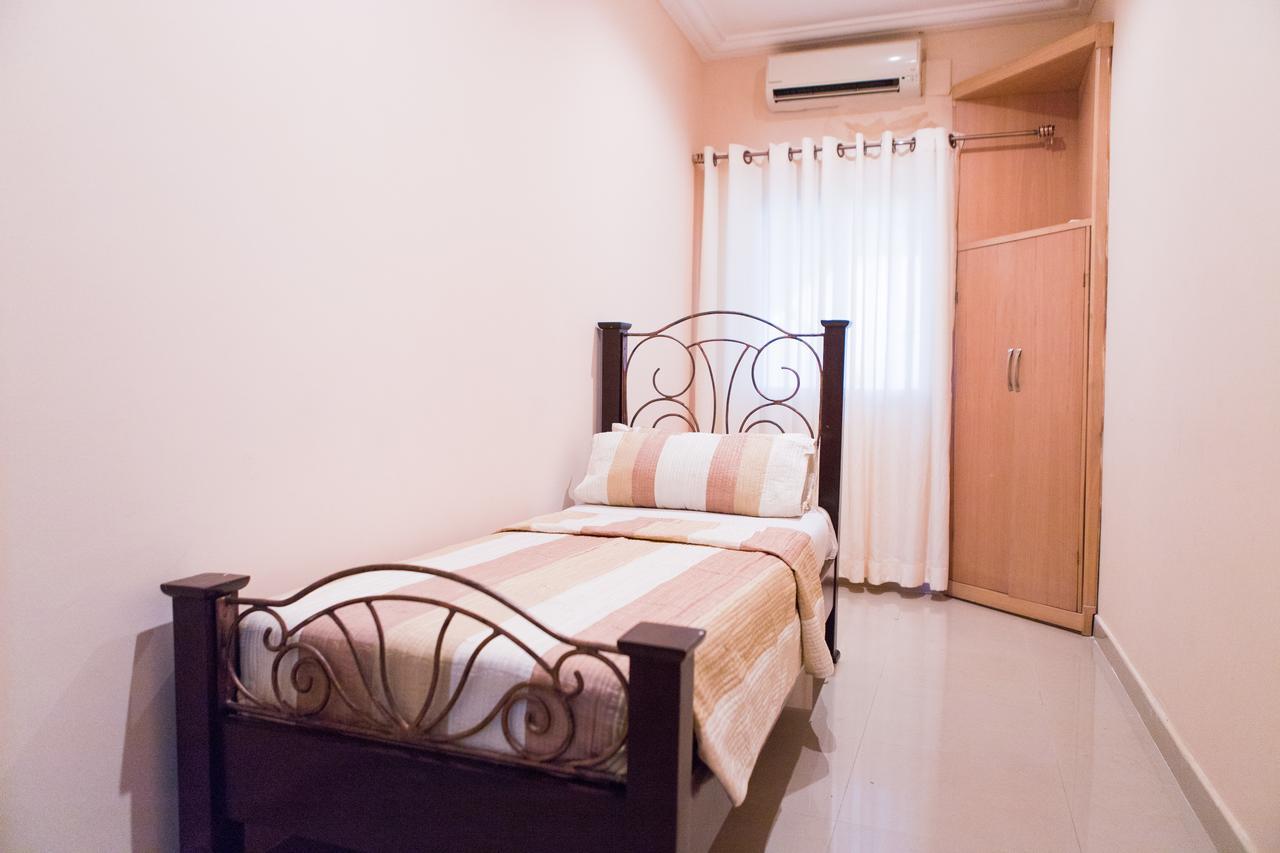 Maxwell Court Apartments Accra Exterior foto