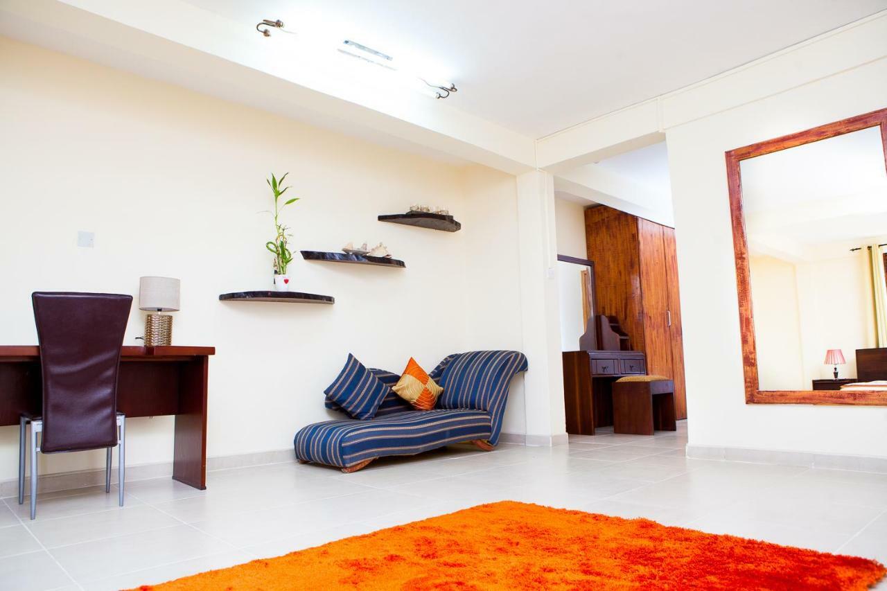 Maxwell Court Apartments Accra Exterior foto