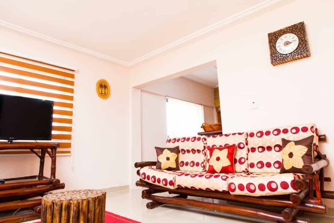 Maxwell Court Apartments Accra Exterior foto